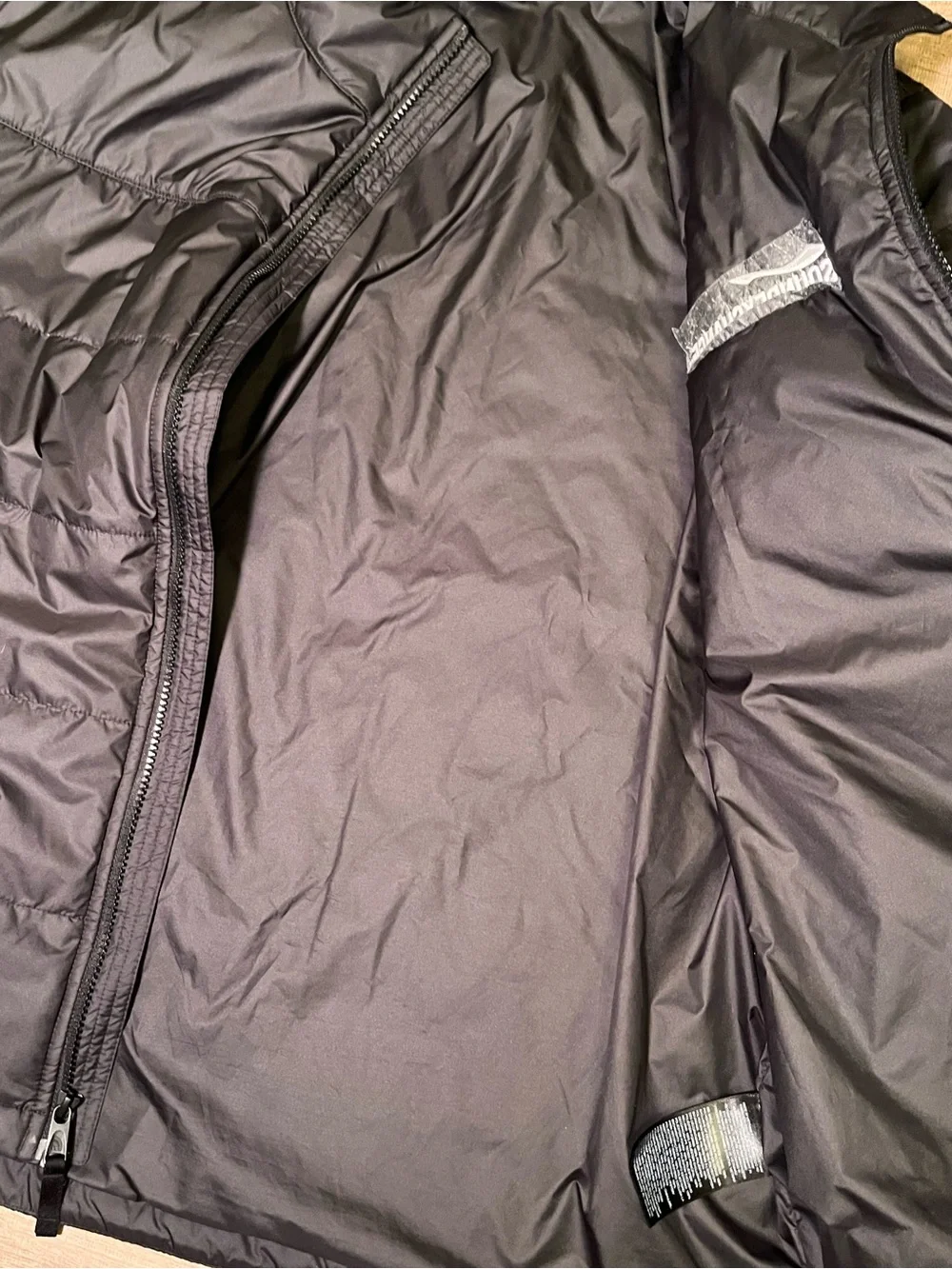 North Face everyday men’s insulated jacket size XL black fall hiking outdoor